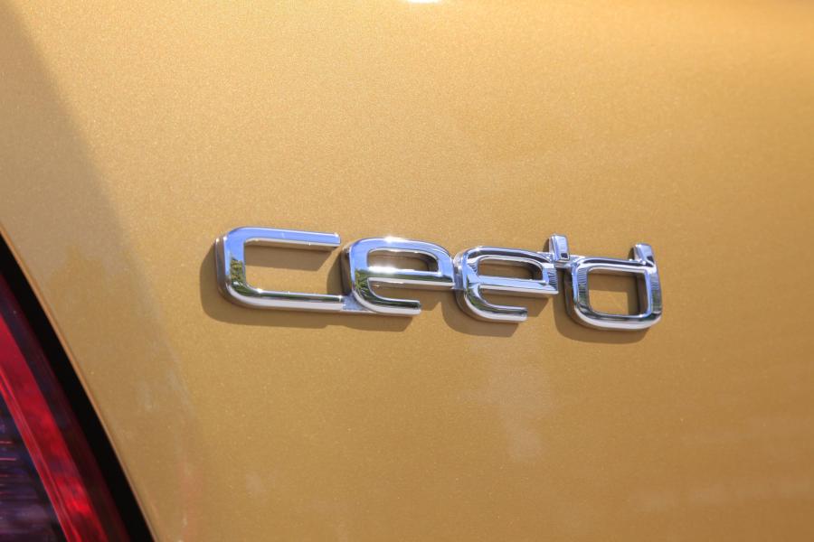  Kia pro_cee&rsquo;d EcoDynamics 2011 года  (фото 98 из 133)